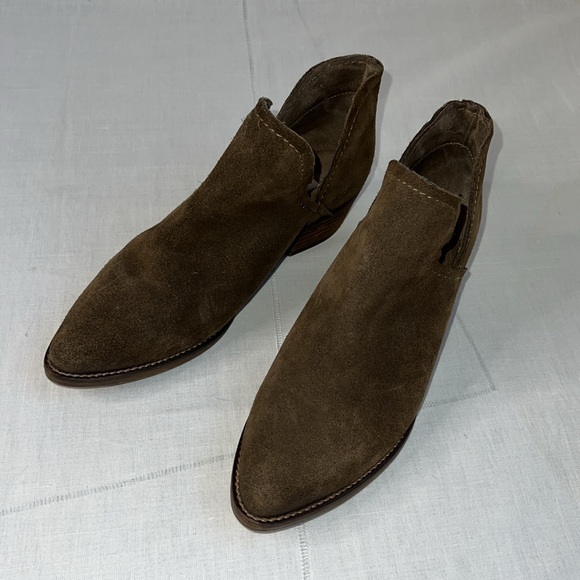 EUC Steve Madden Austin Bootie 7.5 - Picture 2 of 8